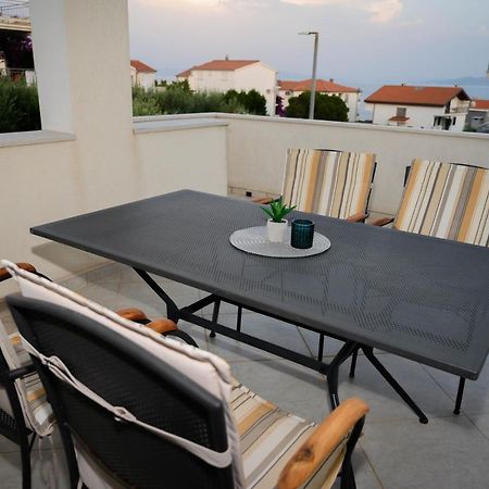Villa Vinko Trogir Exteriör bild