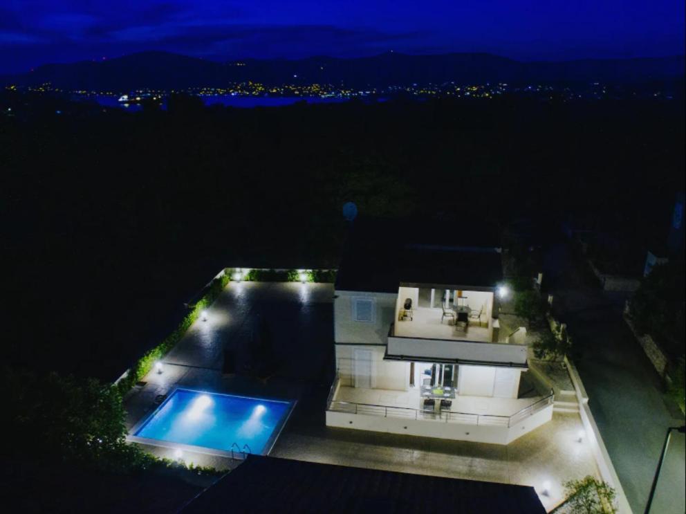 Villa Vinko Trogir Exteriör bild